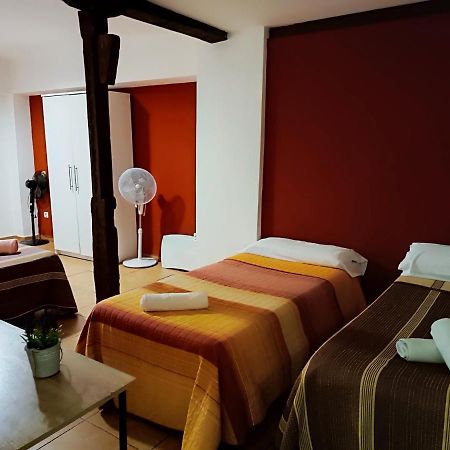 Corrala De San Anton. Sencillo Apartamento En Pleno Centro Granada Eksteriør bilde