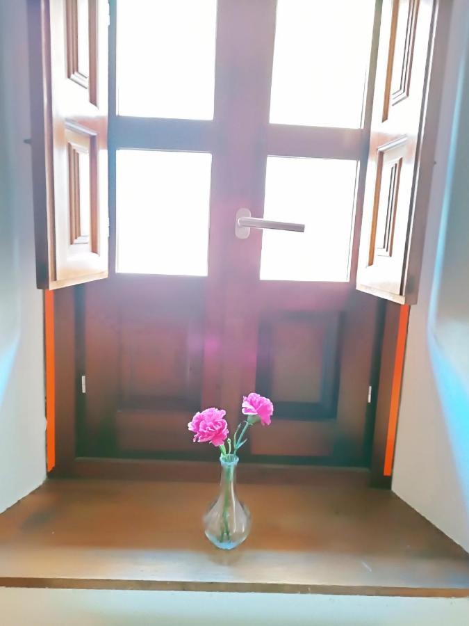 Corrala De San Anton. Sencillo Apartamento En Pleno Centro Granada Eksteriør bilde