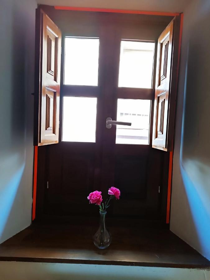Corrala De San Anton. Sencillo Apartamento En Pleno Centro Granada Eksteriør bilde